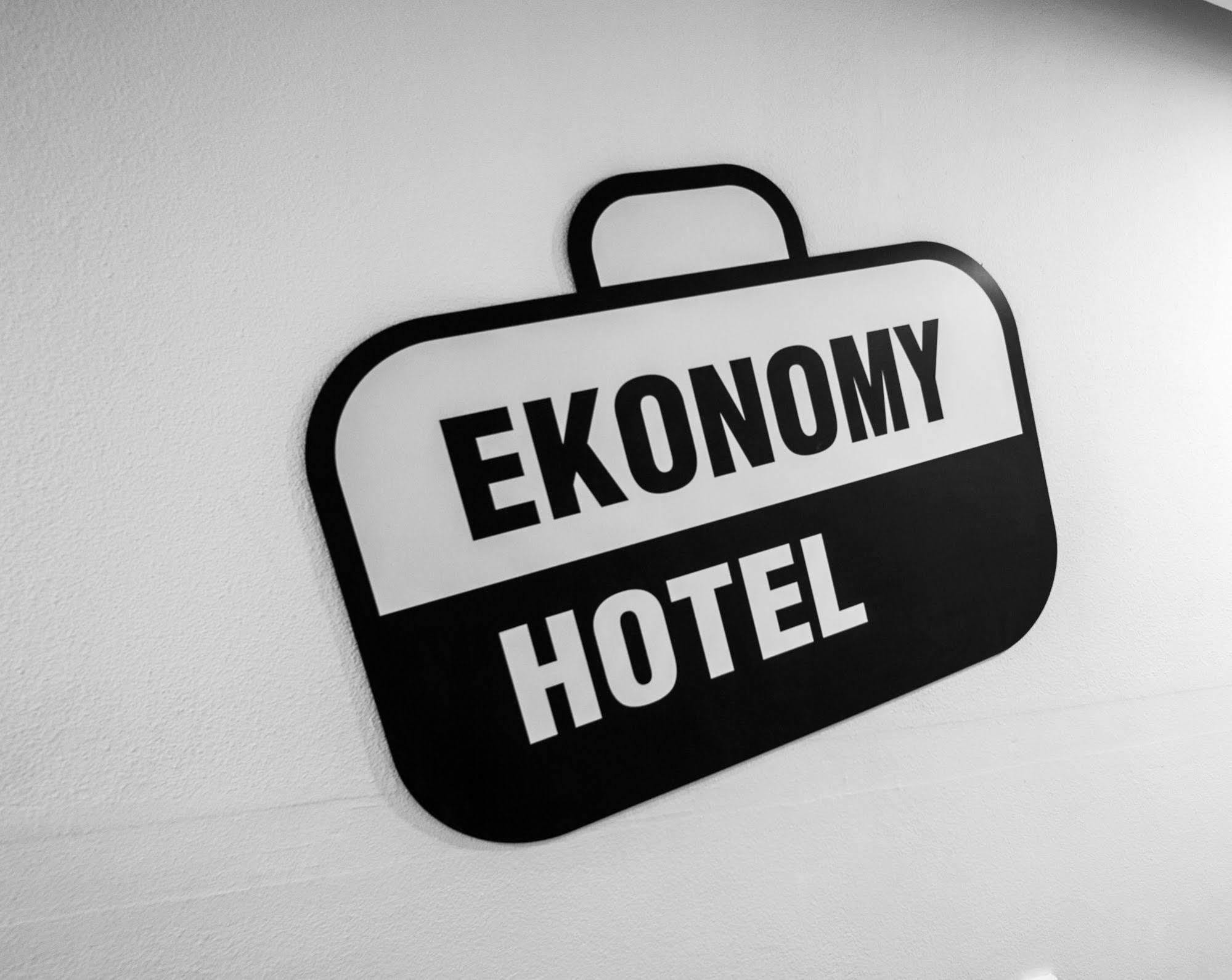 Ekonomy Hotel Sokcho Extérieur photo